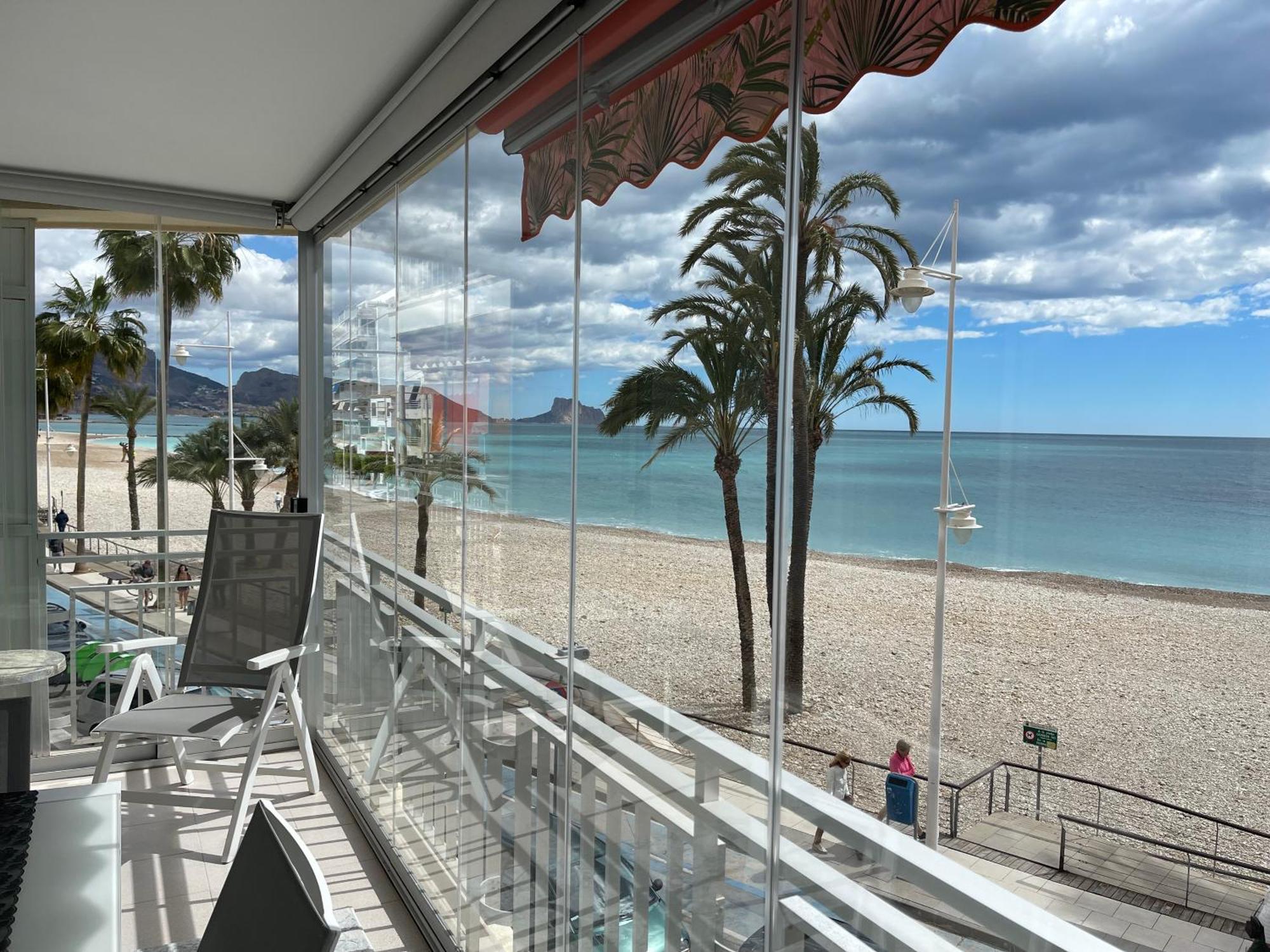 Altea Beach Apartment Bagian luar foto