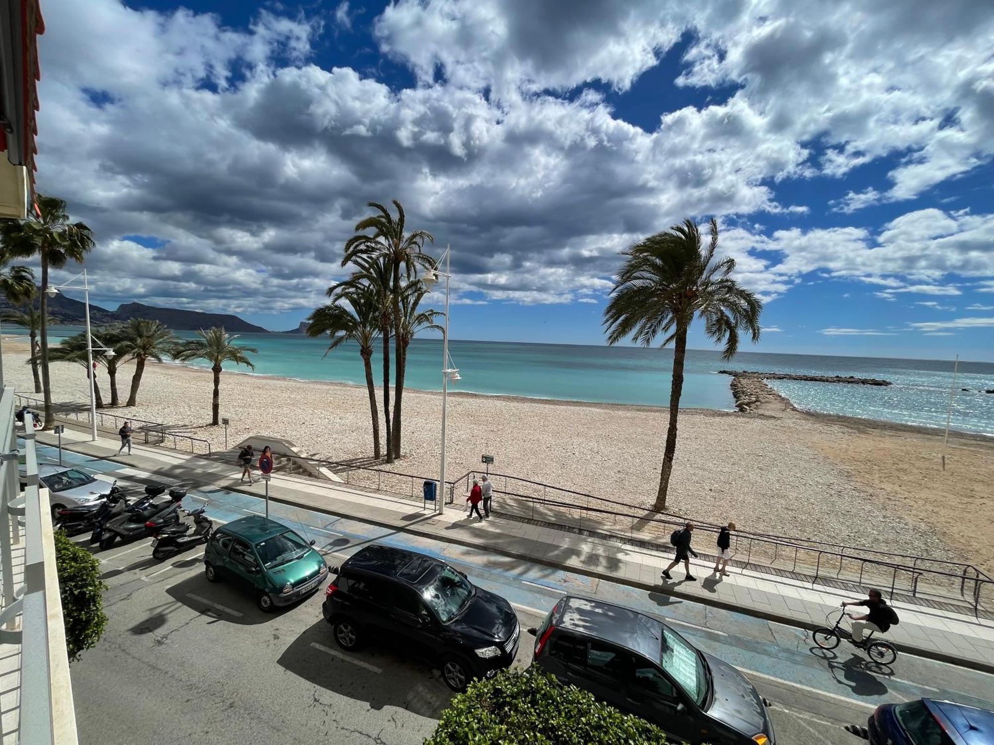 Altea Beach Apartment Bagian luar foto
